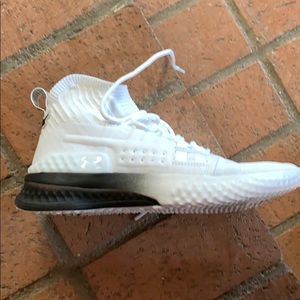 Under Armor Rock project training shoe